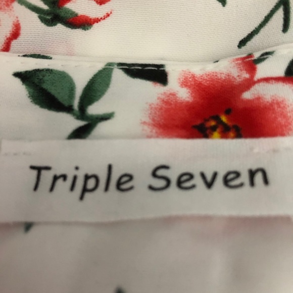 Triple Seven Button Up Front Tie Floral Blouse Large Cap Sleeves - Picture 12 of 14